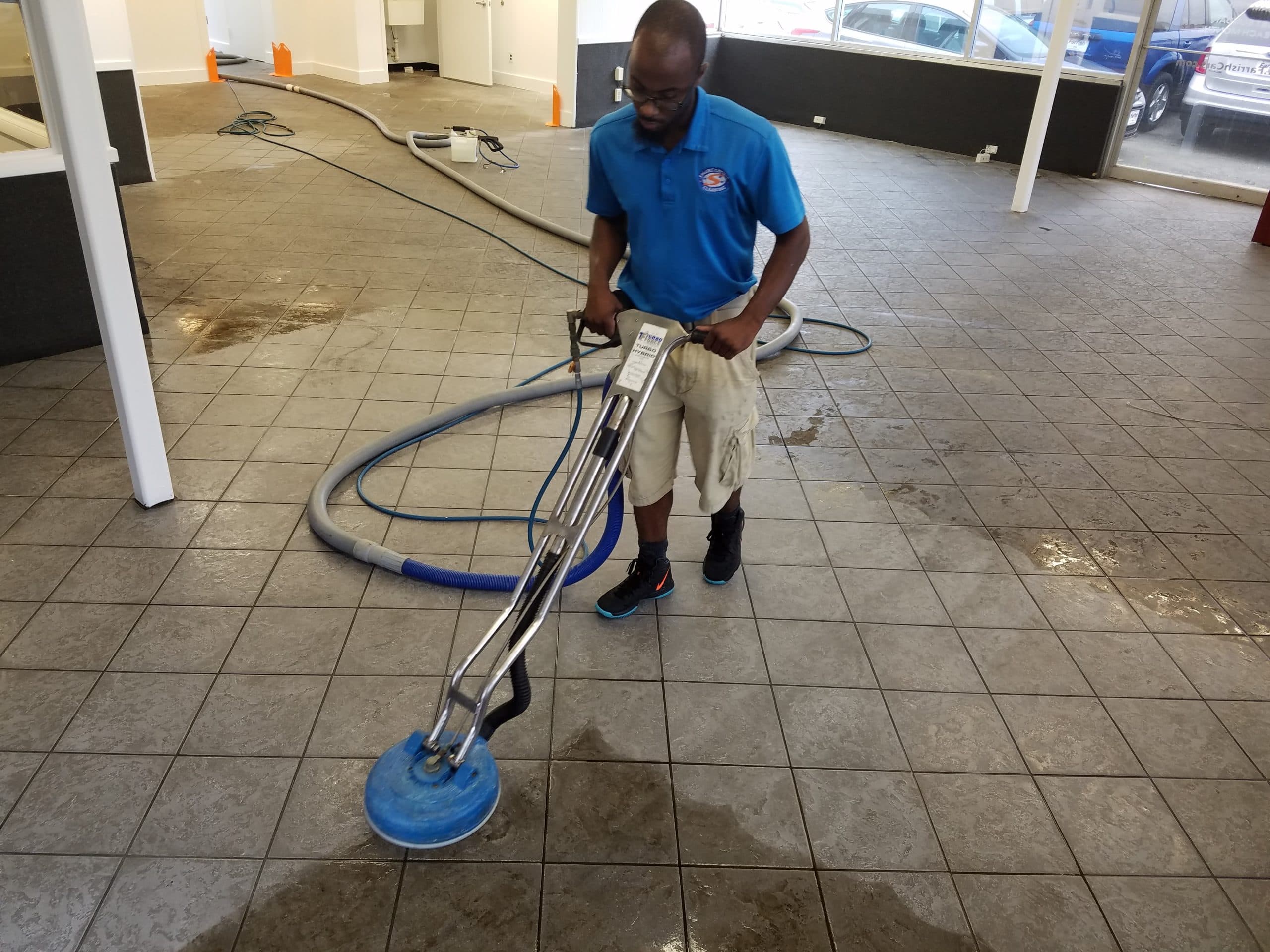 Benefits of A Professional Tile & Grout Cleaning this Winter